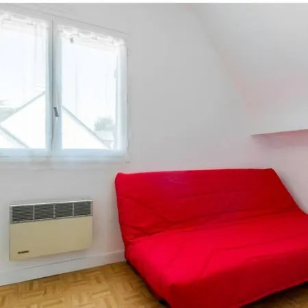 Vakantiehuis Maison Familiale Pour 8 - 850m De La *